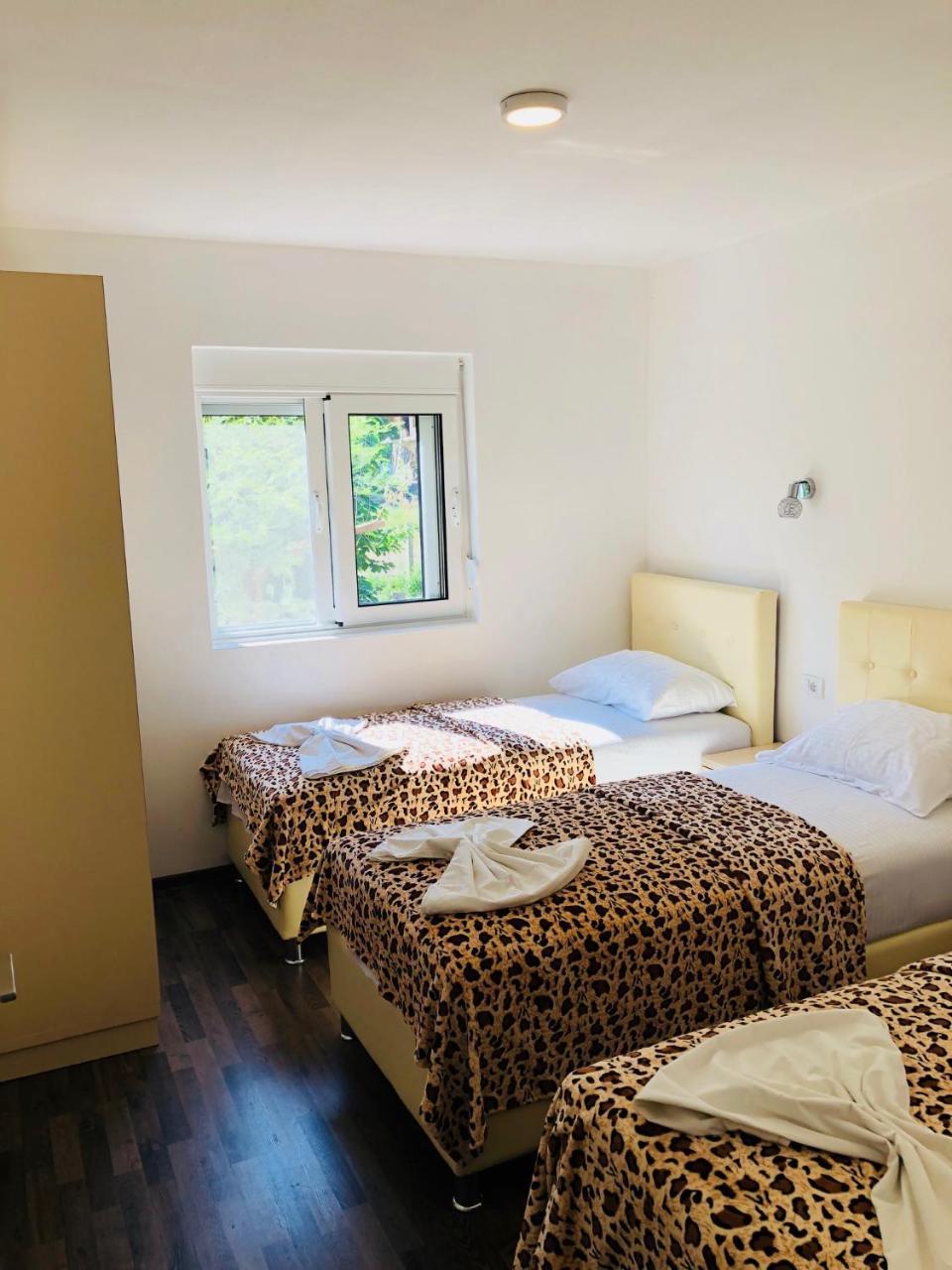 Delfini Holiday Homes Ulcinj Exterior photo